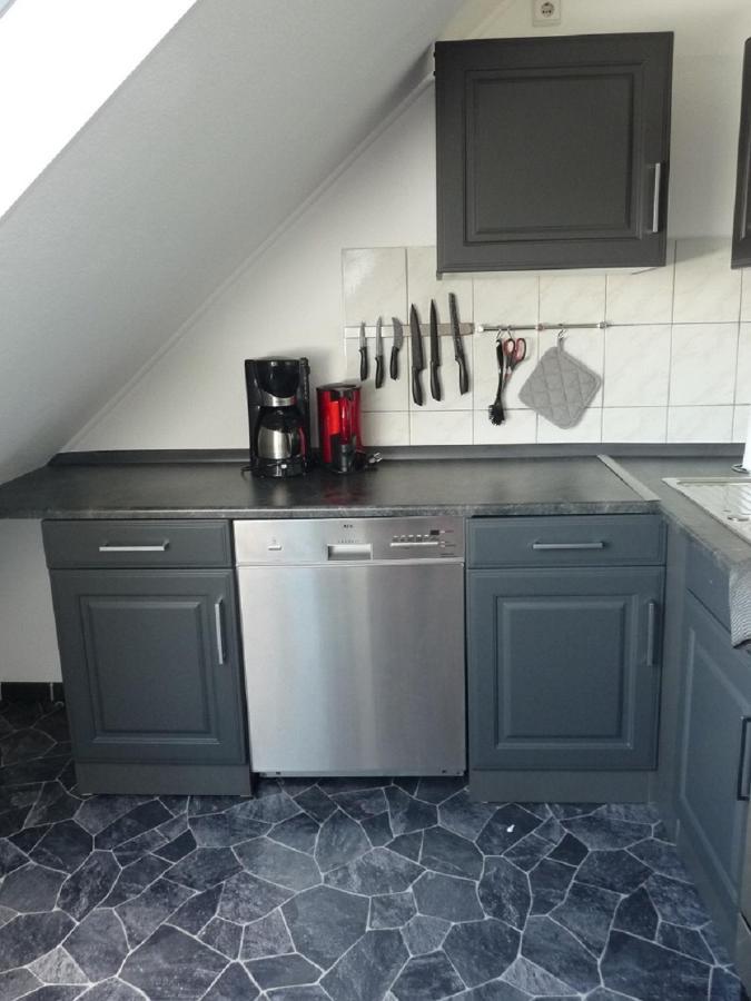 Ferienwohnung In Duesseldorf Hassel Luaran gambar